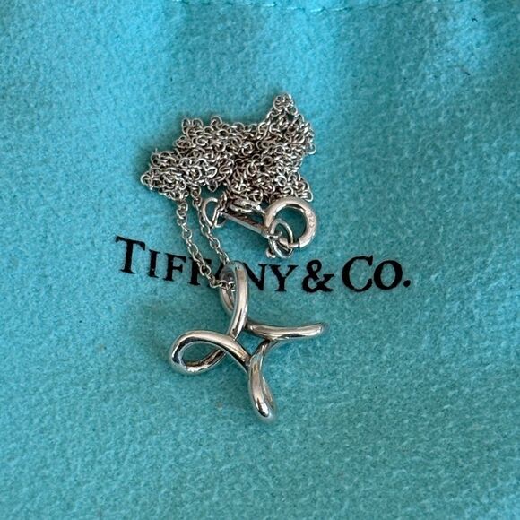 Tiffany & Co. Elsa Peretti Infinity Cross Small Sterling Silver - Picture 1 of 10